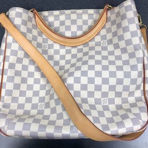 Louis Vuitton Soffi Azure